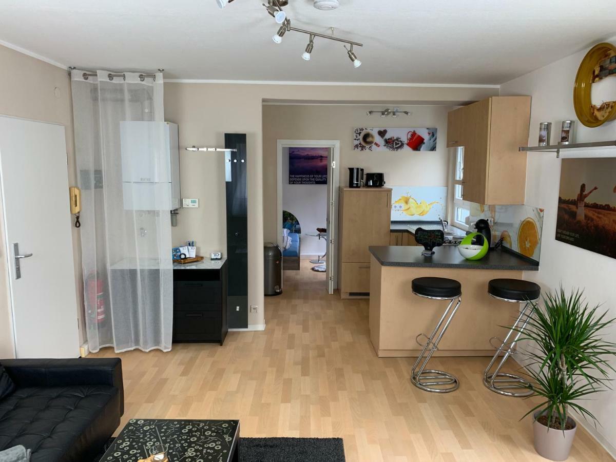 Schoenes Apartment Terrasse 2P. Stadtnah Wuerzburg Wlan Luaran gambar